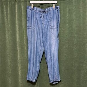 Chico's Blue Relaxed Fit Trousers